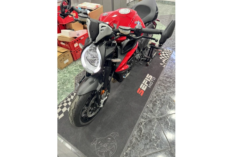 MV Agusta Dragster 800 (RR) Nová 2024/12 DPH