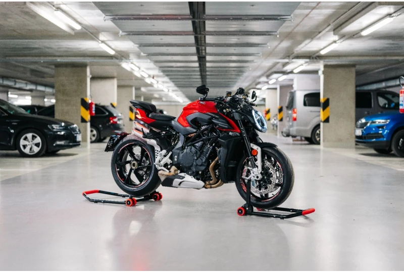 MV Agusta Brutale 1000 RS Nova Odpocet DPH 
