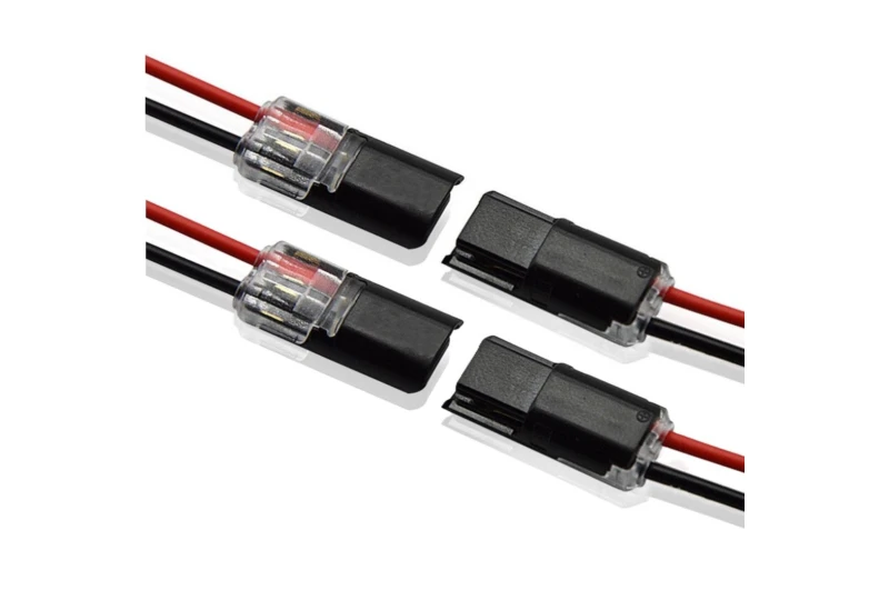 Self-stripping wire connector – 2 pairs for a motorcycle Self-stripping wire connector – 2 pairs for a motorcycle
