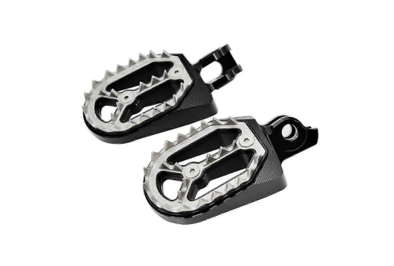 SEFIS MX Foot Pegs Suzuki for a motorcycle
